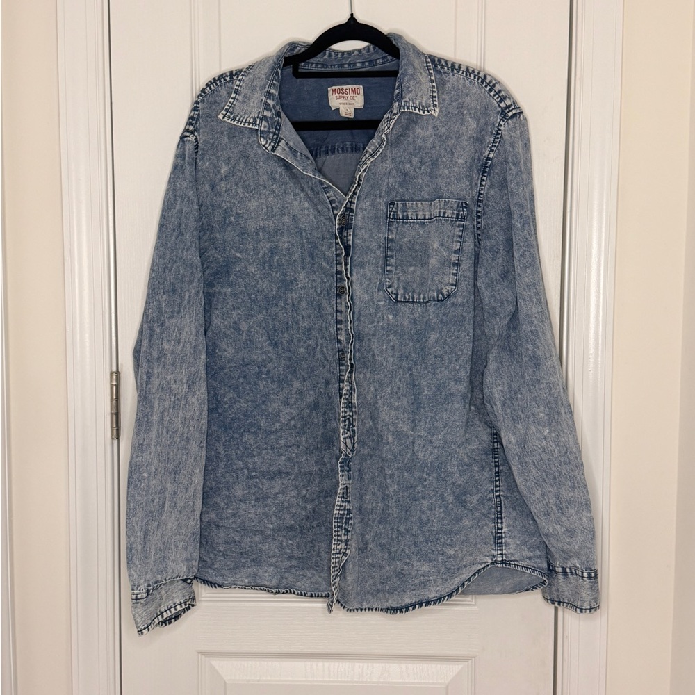 Mossimo Supply Co. Blue Denim Shirt size L
